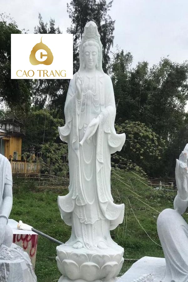 Tượng Quan Âm Bằng Đá Tại Vũng Tàu
