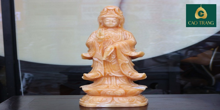 Tượng Phật Bà Quan Âm Bằng Đá Non Nước